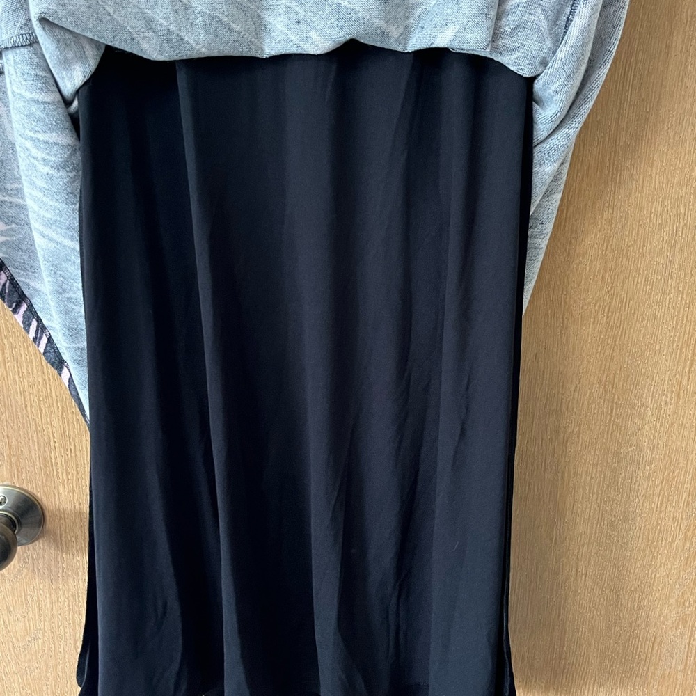 Torrid pink and grey zebra print dress with lining- never worn - Picture 3 of 7
